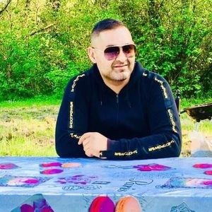 Meet your Posher, Ovid